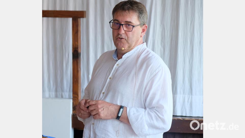 "In der Pflicht stehen auch die Bürger", sagt Bürgermeister Ewald Plößner. Bild: Robert Dotzauer