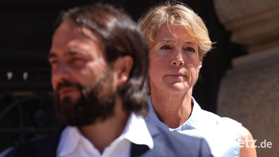 Christina Block wird von Anwalt Ingo Bott vertreten. Bild: Marcus Brandt/dpa
