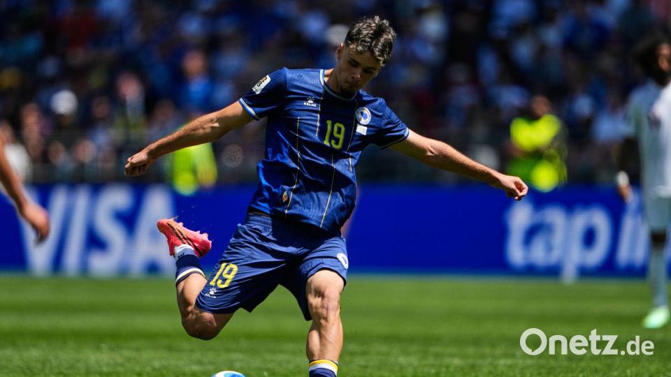 Mit Kerim Alajbegovic verbinden die Bosnier große Hoffnungen. Bild: Lindsey Wasson/AP/dpa