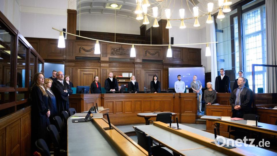 Ein Palliativarzt steht wegen 15-fachen Mordverdachts vor Gericht. (Archivbild) Bild: Bernd von Jutrczenka/dpa