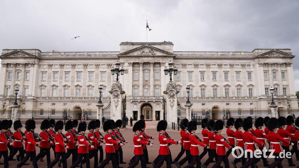 Der Monarch will nach der Renovierung des berühmten Buckingham-Palastes nicht dort wohnen. (Archivbild) Bild: Ben Whitley/PA/AP/dpa