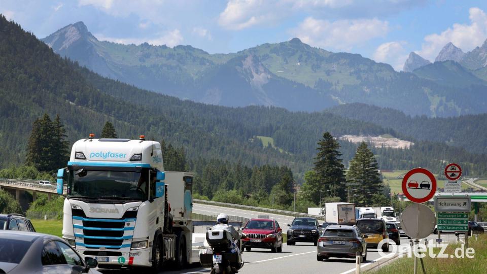 Auch am Fernpass klagen Anwohner über den Transitverkehr. Bild: Karl-Josef Hildenbrand/dpa