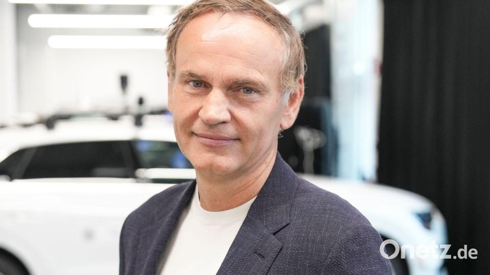 Konzernchef Blume: Weltweit bis zu 100.000 Stellen weg? (Archivbild) Bild: Sven Kaeuler/dpa