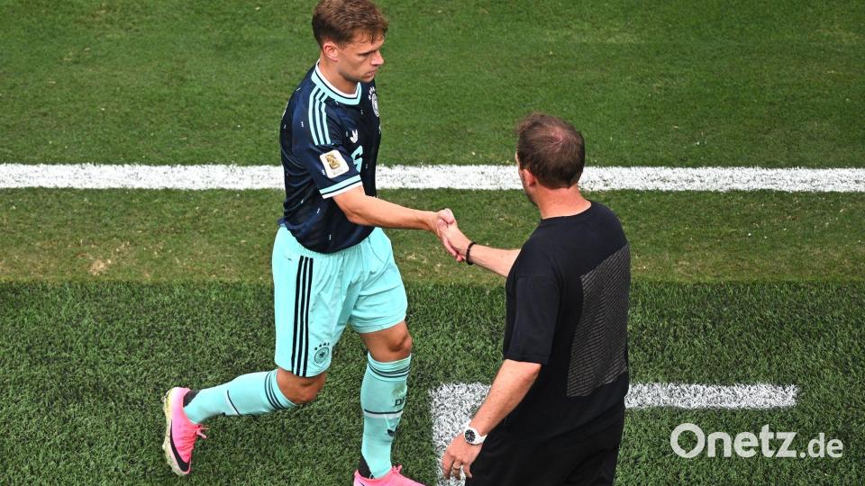 Kimmich und Nagelsmann wissen nun den Gegner. Bild: Tom Weller/dpa