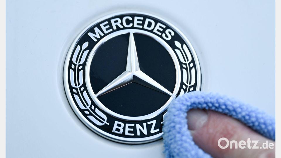 Experte zum Mercedes-Stern: Einfachheit, Zeitlosigkeit und hohe Wiedererkennbarkeit. (Archivbild) Bild: Bernd Weißbrod/dpa