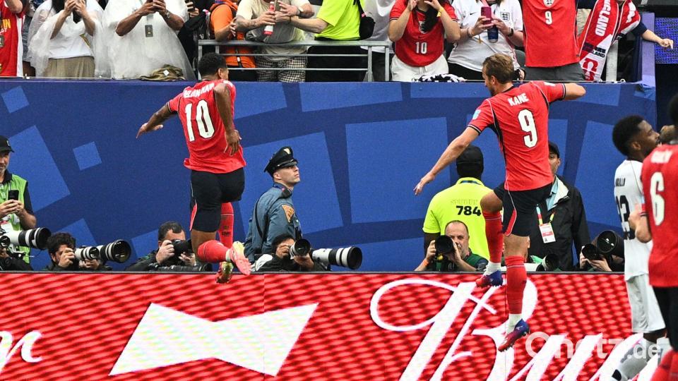 Englands Torschützen gegen Panama: Bellingham (l.) und Kane. Bild: Fabian Fuchs/dpa