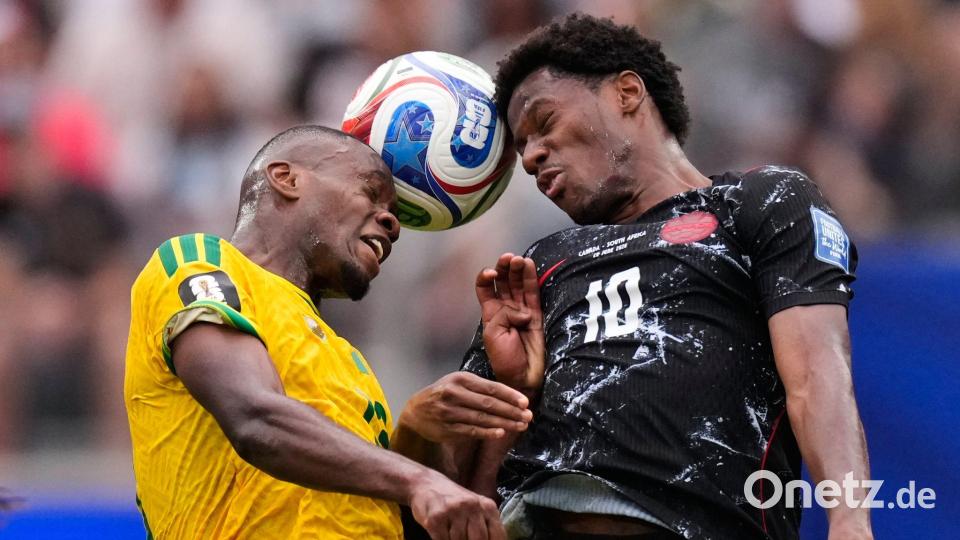 Das erste Sechzehntelfinale der WM-Geschichte war fußballerisch kein Leckerbissen. Bild: Mark J. Terrill/AP/dpa
