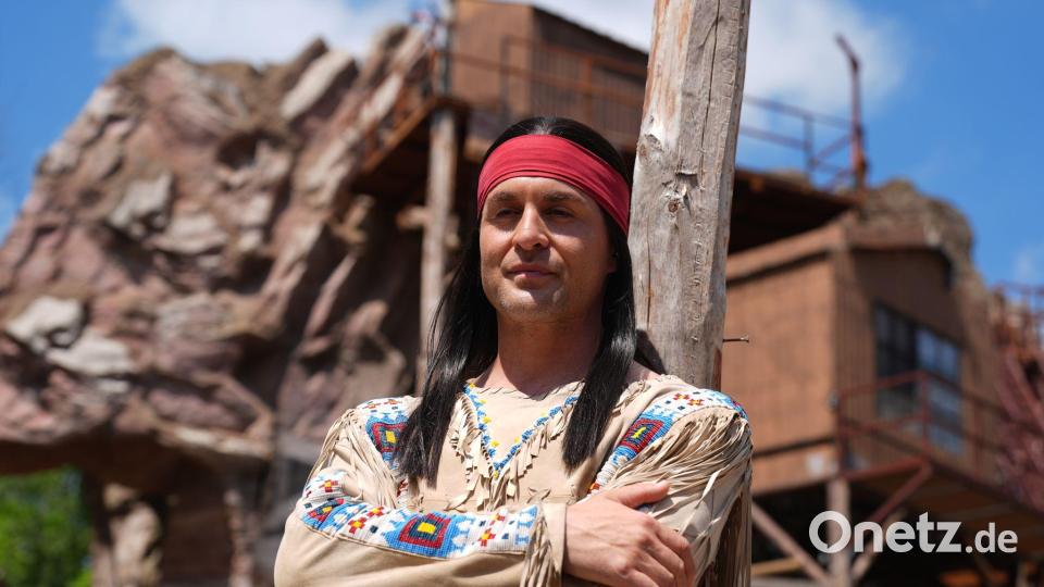 Alexander Klaws ist wieder einen Sommer lang Winnetou in Bad Segeberg. (Archivbild) Bild: Marcus Brandt/dpa
