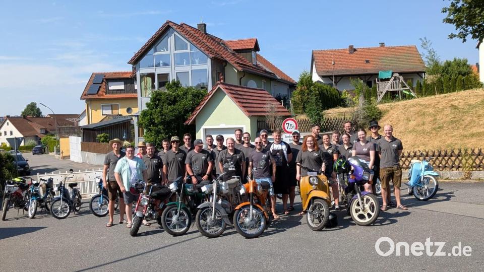 Die Mofa- und Mopedfreunde Waldthurn haben heute rund 35 Mitglieder. Bild: fvo