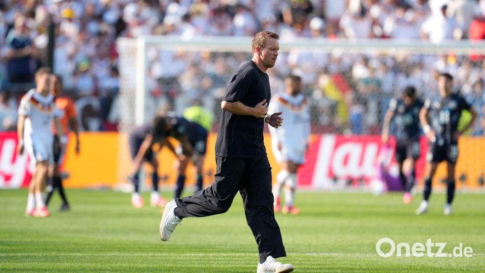 Hatte es zur Pause eilig: Bundestrainer Julian Nagelsmann. Bild: Nick Potts/PA Wire/dpa