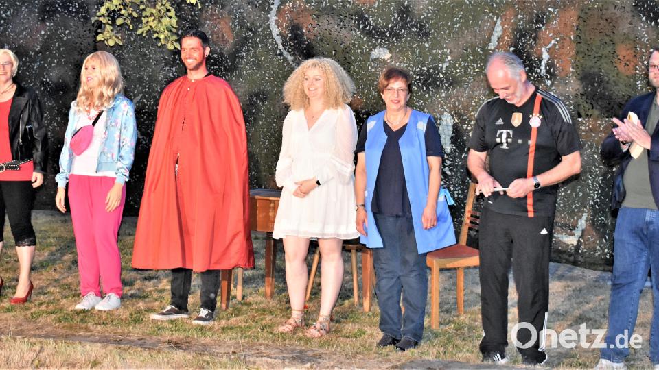 Die Katholische Theatergruppe Grafenwöhr ist eines der drei Ensembles beim "Bühnensommer im Theaterdreieck". Bild: Renate Gradl