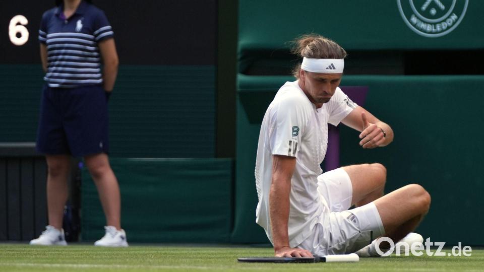 Ein Sturz beeinträchtigte Alexander Zverev nicht. Bild: Maja Smiejkowska/AP/dpa
