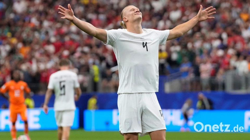 Siegtorschütze für Norwegen: Stürmerstar Erling Haaland. Bild: Tony Gutierrez/AP/dpa