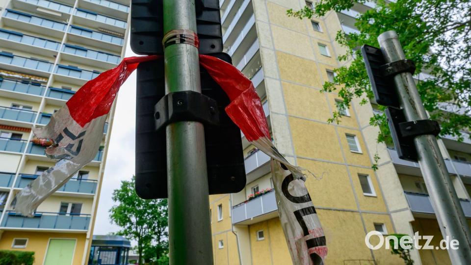 Der Junge war aus dem 11. Stock eines Hochhauses gestürzt. Bild: Patrick Pleul/dpa