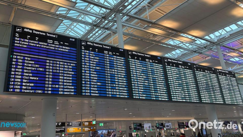 Am Münchner Flughafen kam es wegen des Abfertigungsstopps am Vormittag zu Verzögerungen. Bild: Manuel Schwarz/dpa