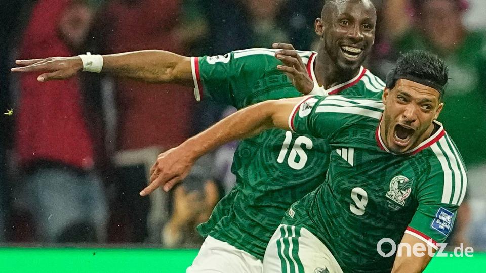 Raúl Jiménez (r) traf zum vorentscheidenden 2:0. Bild: Natacha Pisarenko/AP/dpa