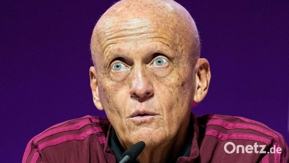 Collina sagt: Das deutsche Tor bei der Niederlage gegen Paraguay hat zu Recht nicht gezählt. Bild: Martin Meissner/AP/dpa