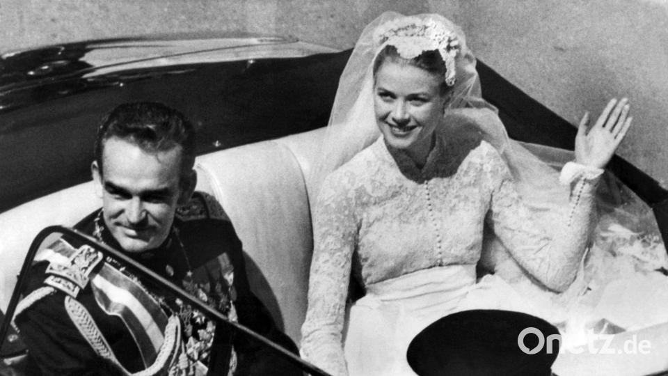 Hollywood meets Adel: die Traumhochzeit von Grace Kelly und Fürst Rainier von Monaco. (Archivbild) Bild: -/UPI/dpa