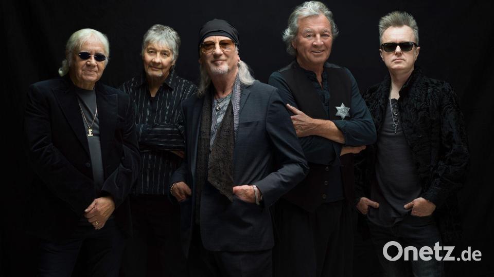 Die aktuelle Besetzung von Deep Purple: Ian Paice, Don Airey, Roger Glover, Ian Gillan und Simon McBride. Bild: Olaf Heine/earMusic/dpa