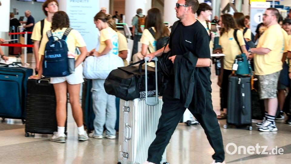 Die Abreise aus den USA war schmerzhaft für Nagelsmann. (Archivbild) Bild: Jan Woitas/dpa
