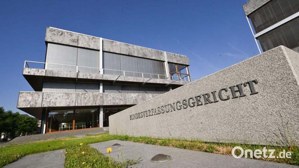 „Verfassungsrechtliches Tempolimit“ für die Beratung von Gesetzentwürfen? Das Bundesverfassungsgericht entscheidet. Bild: Bernd Weißbrod/dpa