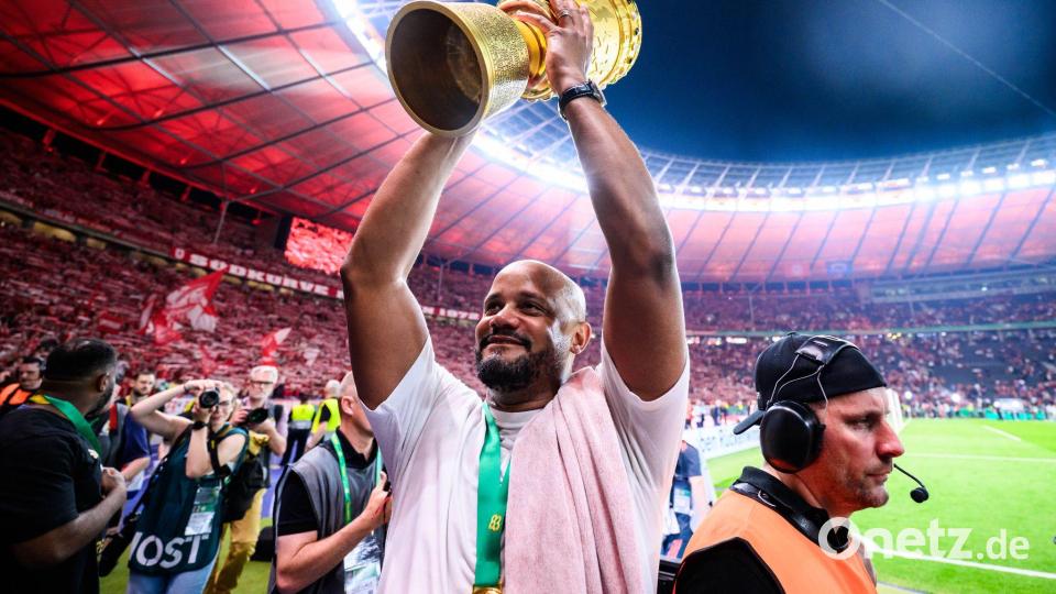 Bayern-Trainer Kompany darf sich auf einen neuen Spieler freuen. (Archivbild) Bild: Tom Weller/dpa
