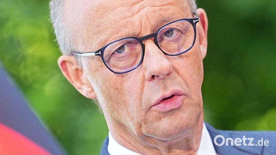 Kanzler Merz: „Sie müssen nicht am ersten Tag in die Arztpraxis.“ Bild: Michael Kappeler/dpa