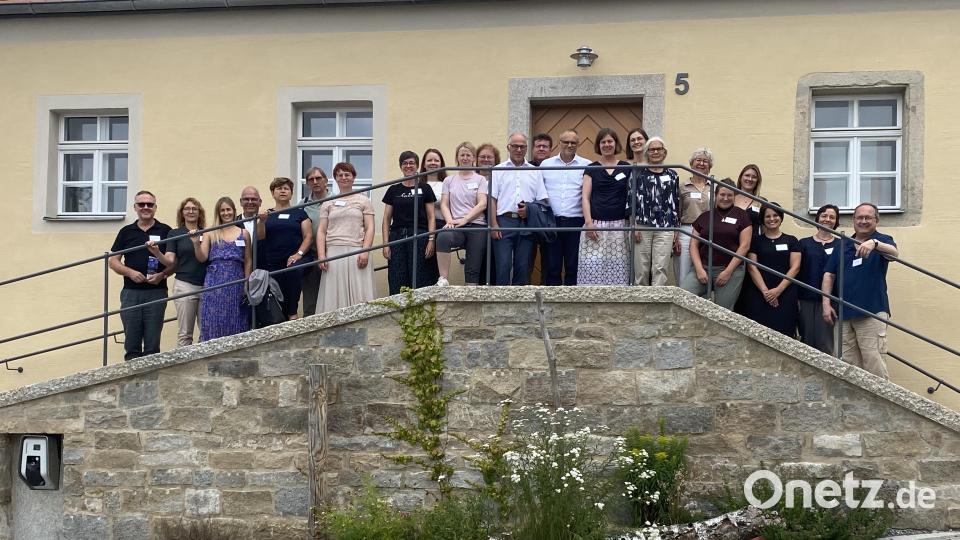 Die Teilnehmer der Vorbereitungsrunde wollen den Wettbewerb "Unser Dorf hat Zukunft" attraktiver gestalten. Bild: Josef Glas