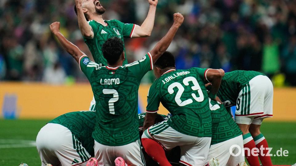 Gegen Ecuador (2:0) zeigten die Mexikaner eine beeindruckende Leistung. Bild: Ricardo Mazalan/AP/dpa
