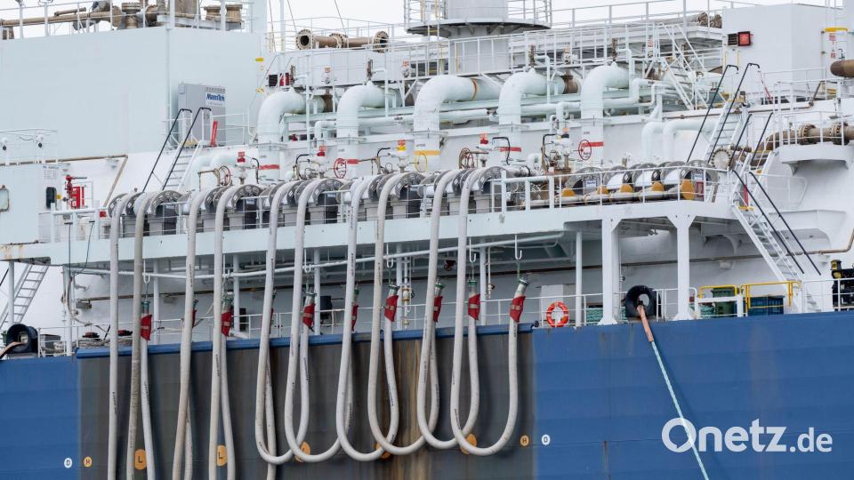Die Bundesregierung hatte den Aufbau von LNG-Terminals an Nord- und Ostsee nach dem russischen Angriff auf die Ukraine forciert, um unabhängiger von russischen Gaslieferungen zu werden. Bild: Stefan Sauer/dpa