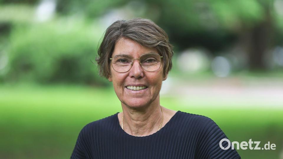 Bettina Böttinger hat mehr als 30 Jahre lang Sendungen im Fernsehen moderiert - jetzt wird sie 70. Bild: Oliver Berg/dpa