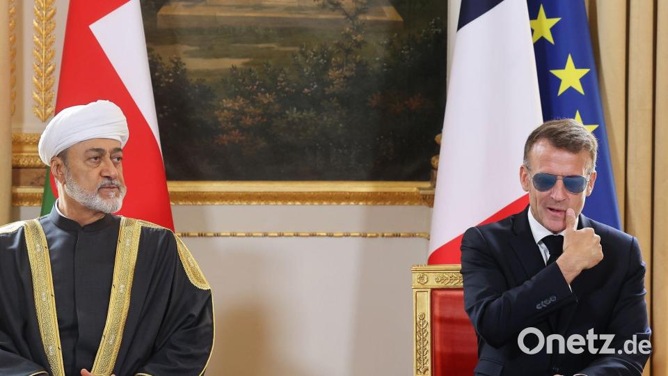 Macron sieht nach einem Gespräch mit dem Sultan von Oman eine positive Entwicklung bei der Frage einer sicheren Schifffahrt durch die Straße von Hormus (Archivbild). Bild: Mehdi Fedouach/Pool AFP/AP/dpa
