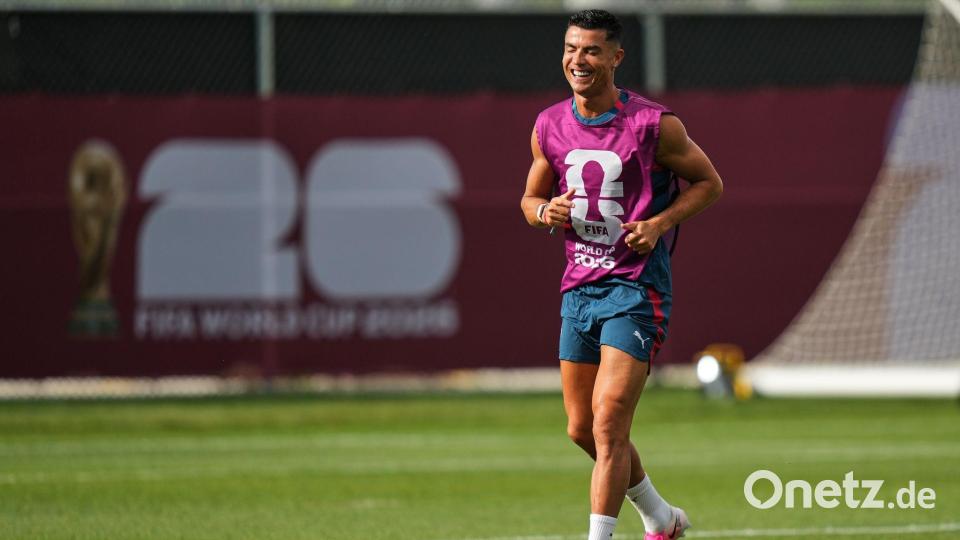 Cristiano Ronaldo trägt seine Shorts lieber eine Nummer kleiner. (Archivbild) Bild: Stephanie Scarbrough/AP/dpa