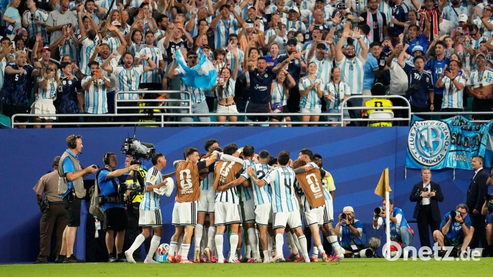 Argentinien jubelt: Gegen Kap Verde reichte es zu einem 3:2 nach Verlängerung. Bild: George Walker IV/AP/dpa