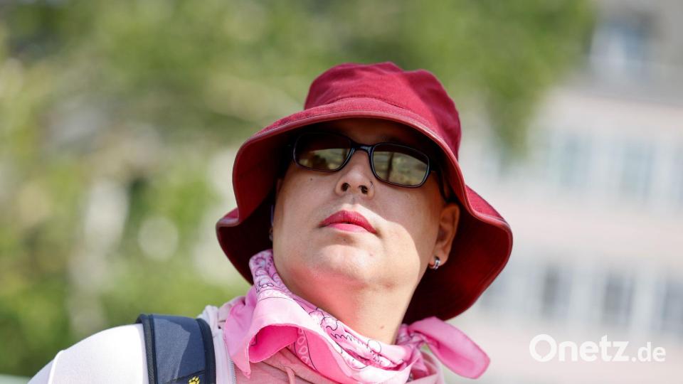 Hanni ist non-binär und will beim CSD Erreichtes verteidigen. Bild: Thomas Banneyer/dpa