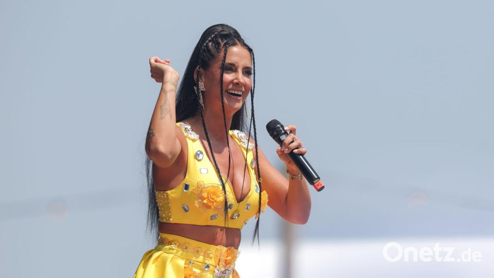 Frenzy ist eine erfolgreiche Partyschlager-Sängerin. (Archivbild) Bild: Christoph Reichwein/dpa