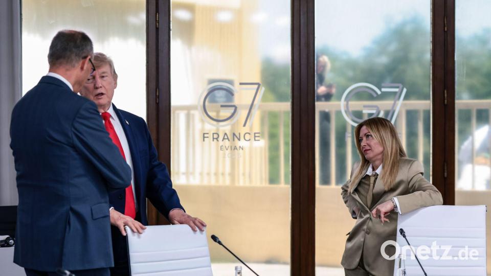 Beim G7-Gipfel in Évian gelang es den Europäern, Trump bei Laune zu halten - beim Nato-Gipfel könnte das schwieriger werden. (Archivbild) Bild: Evelyn Hockstein/Pool Reuters/AP/dpa