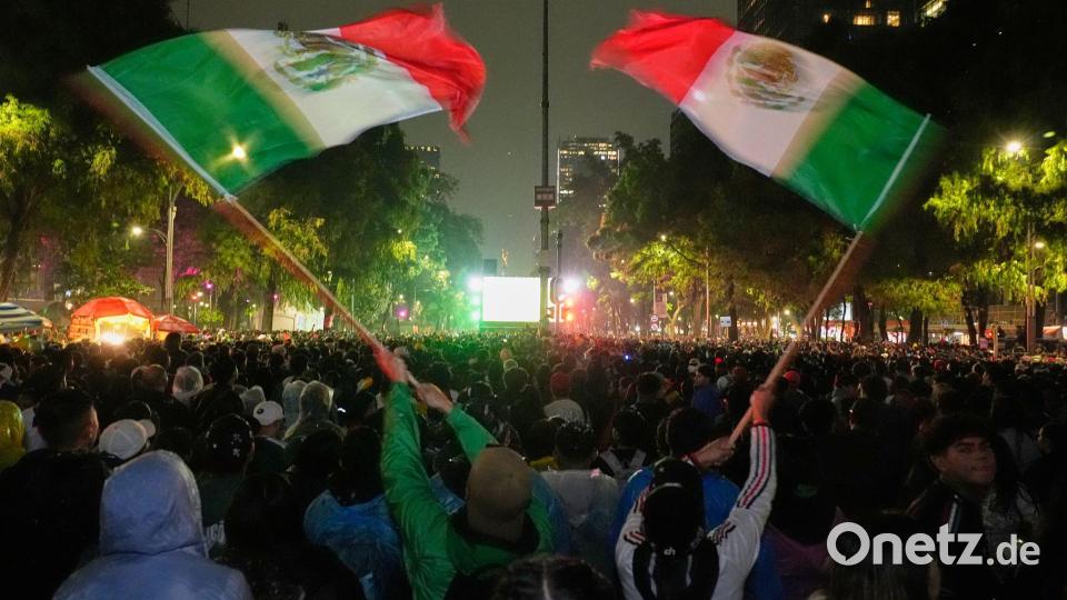 Mexikanische Fans sind für ihre Leidenschaft bekannt. Bild: Marco Ugarte/AP/dpa