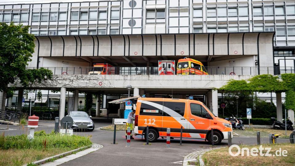 Nach dem Tod eines Patienten in einer Berliner Klinik ermittelt eine Mordkommission. Bild: Fabian Sommer/dpa
