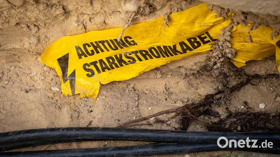 Anfang Januar waren Tausende Haushalte im Berliner Südwesten von einem Stromausfall betroffen. (Symbolbild) Bild: Soeren Stache/dpa