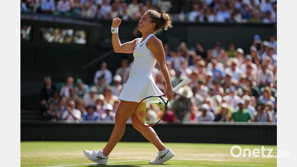 Jasmine Paolini bleibt in Wimbledon mit dem Viertelfinaleinzug im Titelrennen. Bild: Kirsty Wigglesworth/AP/dpa