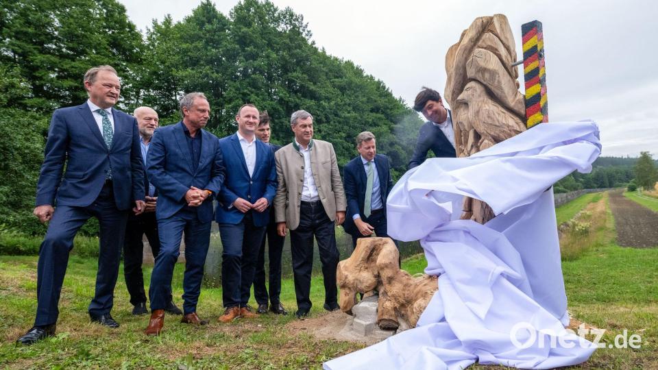 Ein Kunstwerk soll auf das „Grüne Band“ aufmerksam machen. Bild: Pia Bayer/dpa
