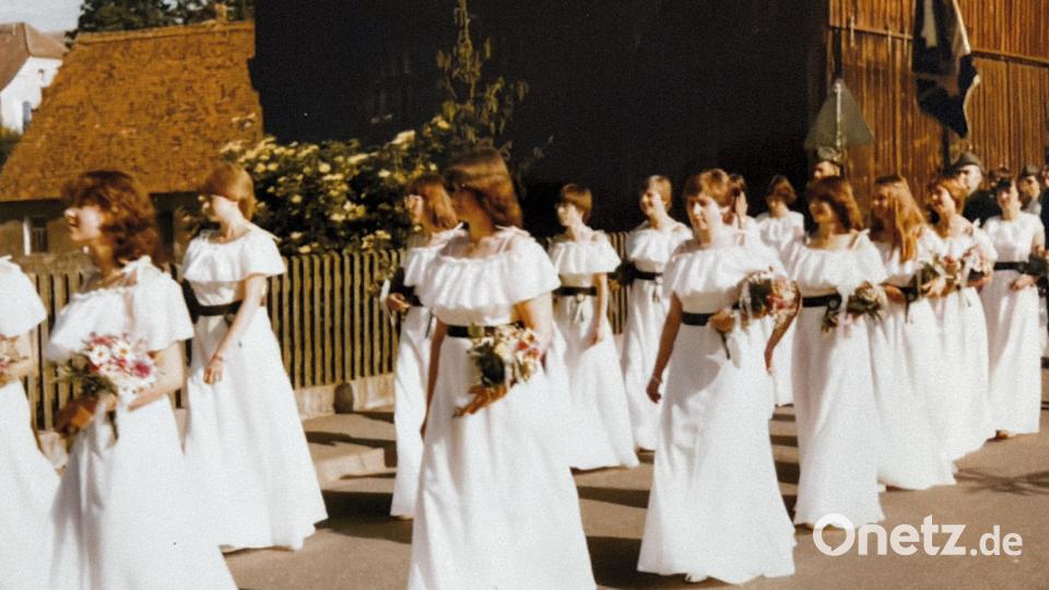 Die Festdamen des Jubiläumsjahres 1981. Repro: Arnold Koch