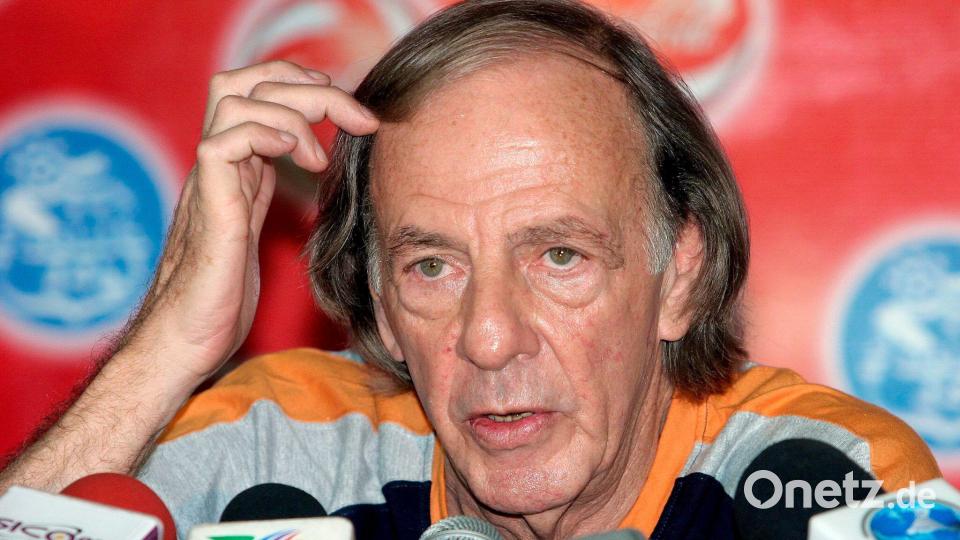 Einer der legendärsten Trainer, die es gab: César Luis Menotti. (Archivbild) Bild: picture alliance / dpa