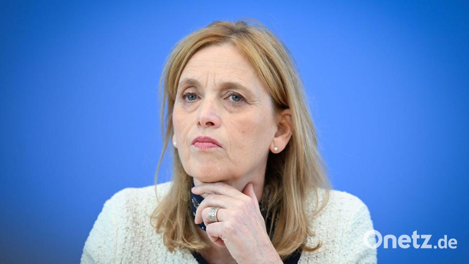 Familienministerin Prien muss in ihrem Etat sparen. (Archivbild) Bild: Soeren Stache/dpa