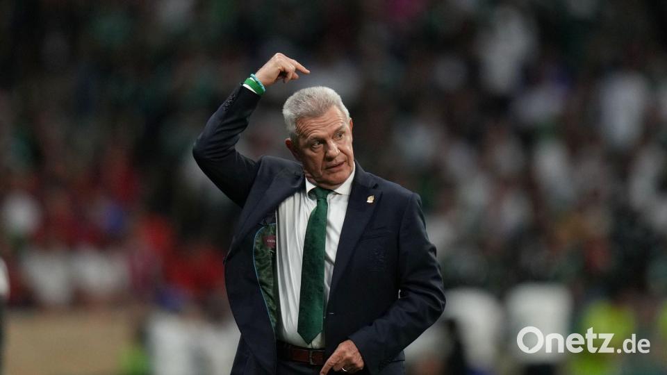 Ausgedreht: Mexikos Javier Aguirre. (Archivbild) Bild: Silvia Izquierdo/AP/dpa