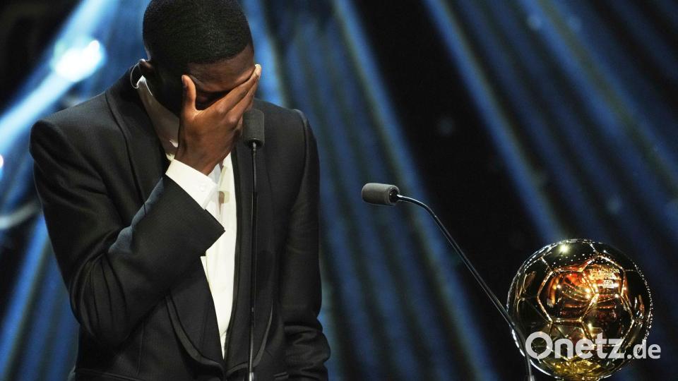 Emotionaler Abend: Ousmane Dembélé bei der Ballon-d'Or-Gala. (Archivbild) Bild: Thibault Camus/AP/dpa