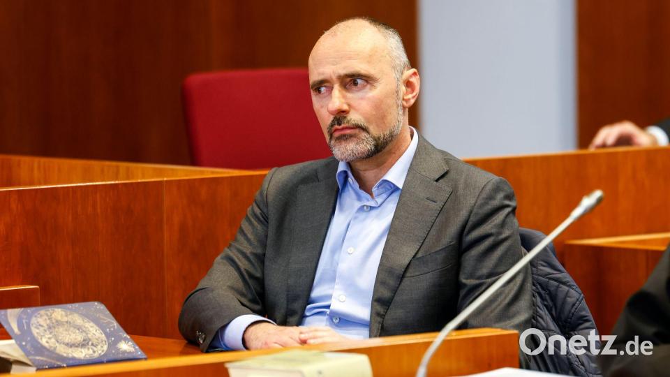 Der Cum-Ex-Kronzeuge beim Bonner Gerichtsverfahren Ende 2024. Bild: Thomas Banneyer/dpa