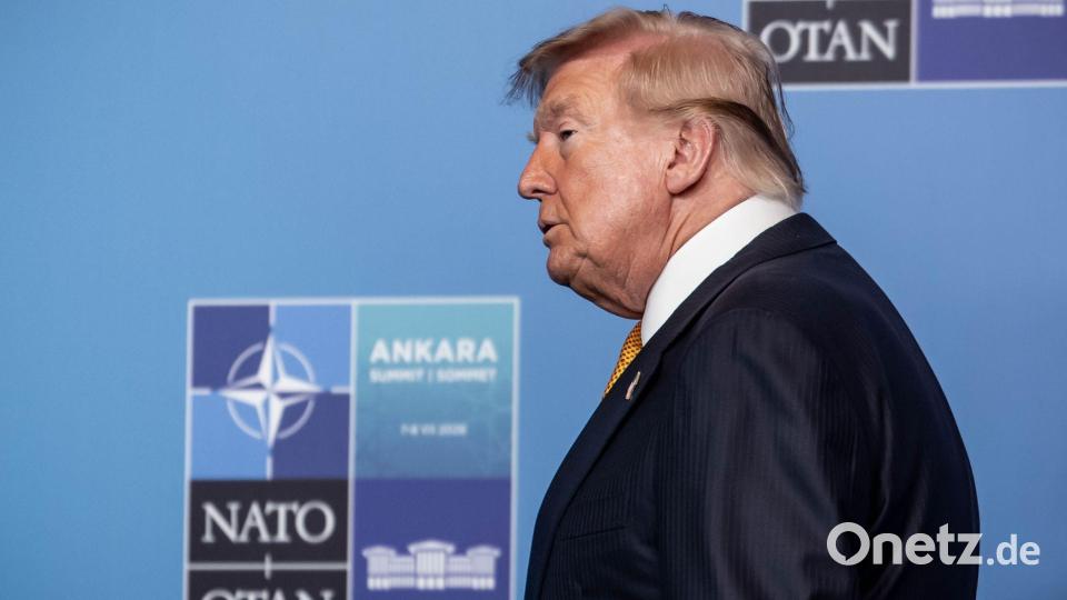 Trump geht beim Gipfel auf die Europäer los. Bild: Michael Kappeler/dpa