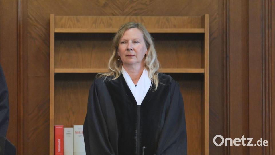 Die Vorsitzende Richterin Sylvia Busch vor der Urteilsverkündung. Bild: Soeren Stache/dpa